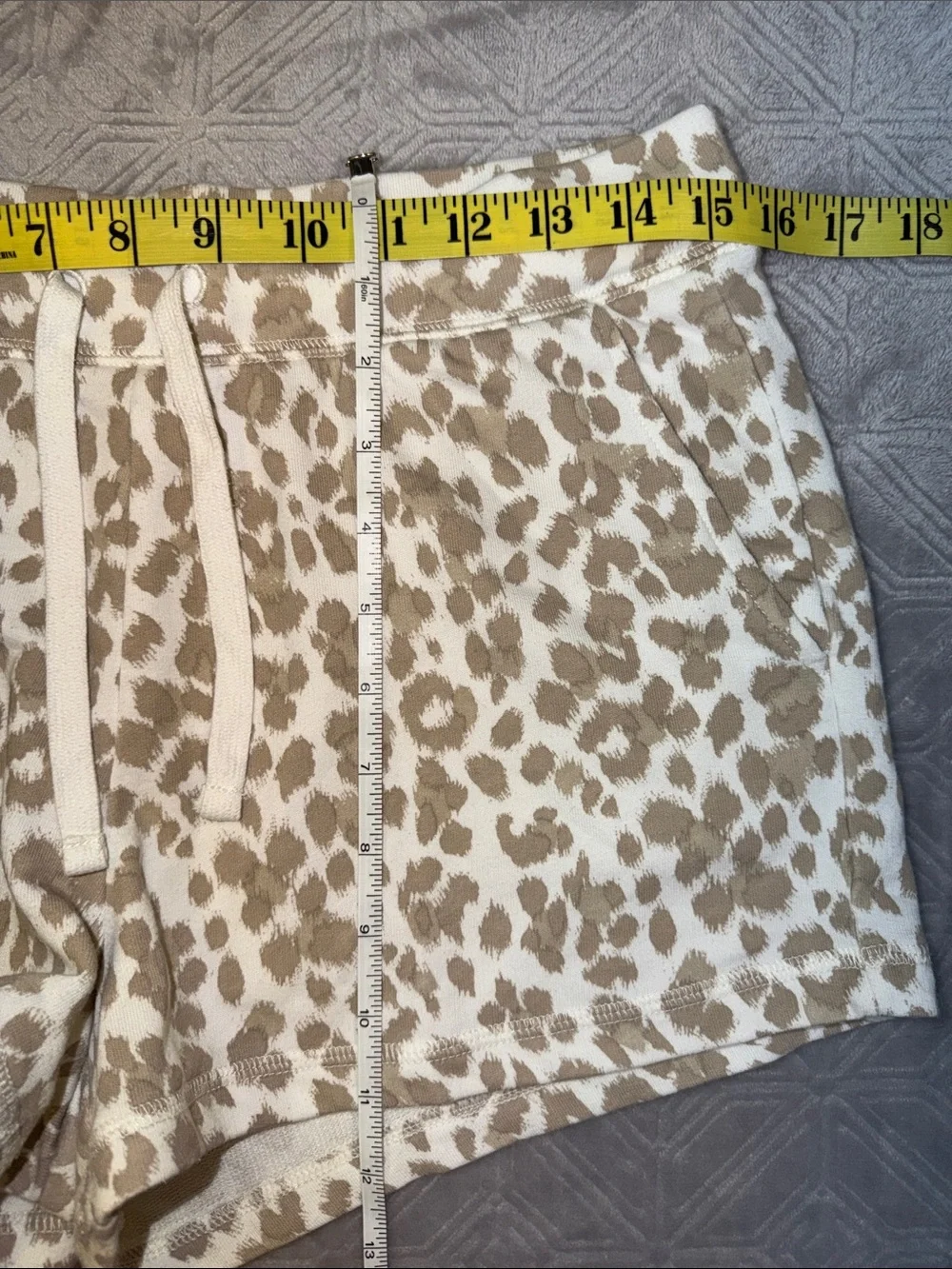 Old Navy Leopard Print Drawstring Lounge Shorts